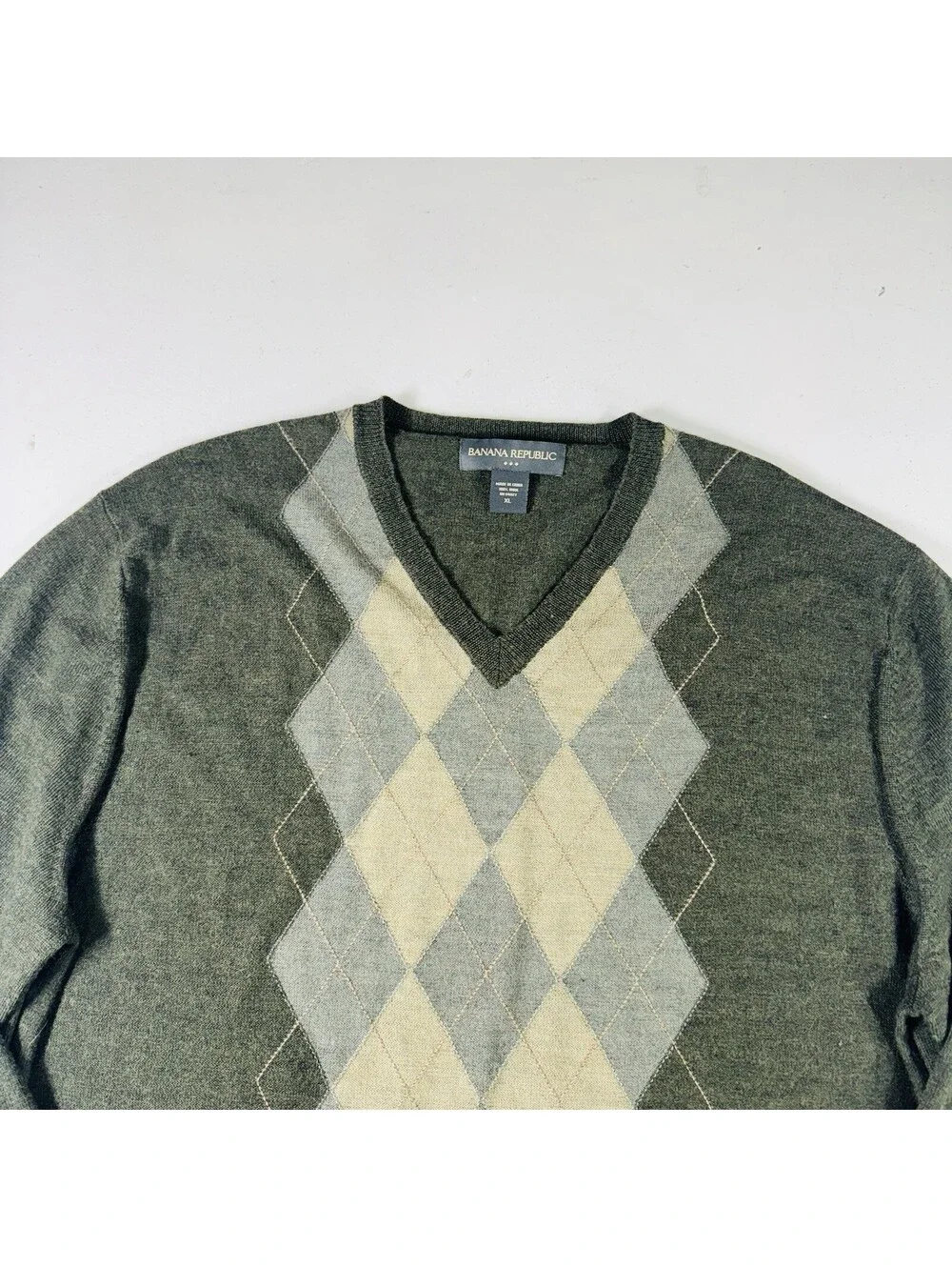Banana Republic Sweater Green Argyle V Neck 100% Wool Men’s Size XL